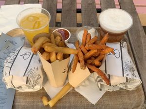 The food arrived quickly, hence the fast food! Just perfect   at Front Food in Linz