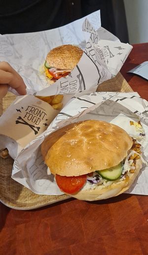  at Front Food in Linz