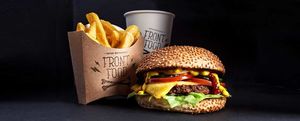 Burger + Pommes at Front Food in Linz