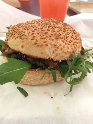 The new Pulled Style Burger at Front Food in Linz