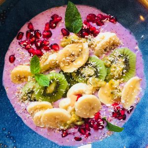 Vegan fruit yoghurt at GYS - Voorstraat in Utrecht