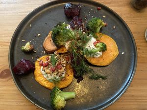 Jacket potato: very tasty, but too light/small. A bit more protein and carbs would help. at GYS - Voorstraat in Utrecht