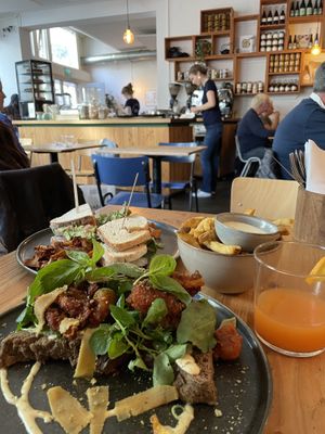 Lunch  at GYS - Voorstraat in Utrecht