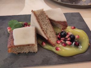 Lemon poppy cake at GYS - Voorstraat in Utrecht