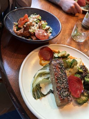 Kapsalon and mushroom-steak  at GYS - Voorstraat in Utrecht