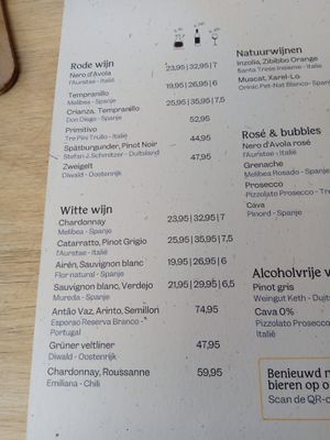 Red and white wine menu (Dutch, June 2025) at GYS - Voorstraat in Utrecht