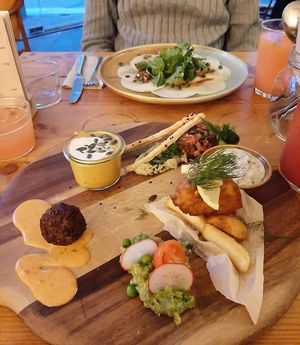 Tasting platter & carpaccio! at GYS - Voorstraat in Utrecht