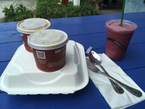 smoothie and daily menu at Good Eden in New Orleans