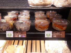 Vegan options clearly marked at Marcopolo Freelife in Ushuaia