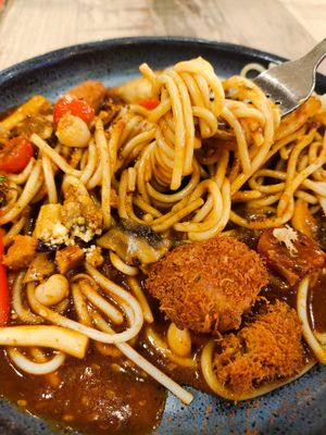 Fire spaghetti at Nature Cafe 自然疏食 - The Aperia in Central Singapore