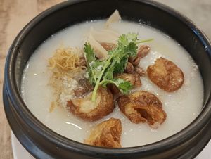 Abalone peanut porridge at Nature Cafe 自然疏食 - The Aperia in Central Singapore