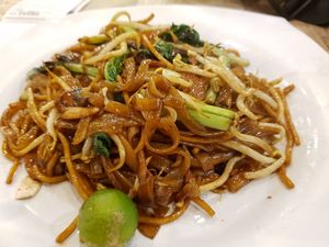 Fried Kuay Teow with Noodles... Quite oily $5.90 at Nature Cafe 自然疏食 - The Aperia in Central Singapore