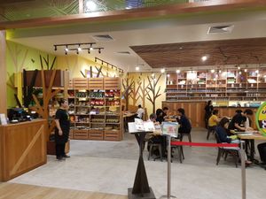 Main Entrance... They sell some items on the LHS at Nature Cafe 自然疏食 - The Aperia in Central Singapore