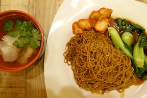 dry wanton noodle with dumpling soup at Nature Cafe 自然疏食 - The Aperia in Central Singapore