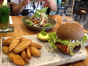 burger and Thai salad at Vege Rama in West End