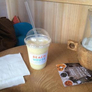 Piña Colada w/ Coconut milk at Beach House Health Bar in Brisbane