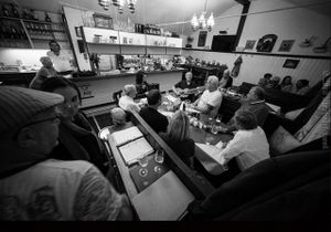 Every month - traditional Viennes live music at Gasthaus am Predigtstuhl in Vienna