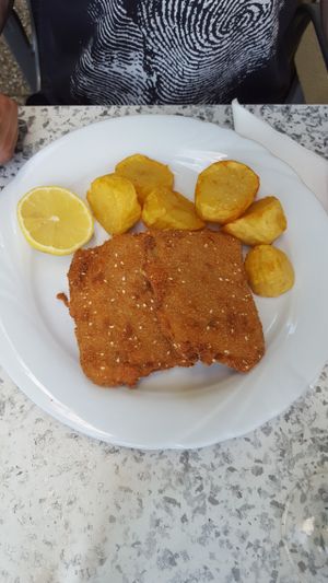 vegan cordon bleu at Gasthaus am Predigtstuhl in Vienna