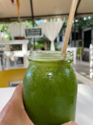 Green juice  at Co.ConAmor in Tulum