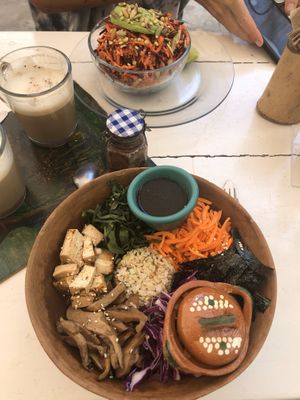 Asian bowl  at Co.ConAmor in Tulum