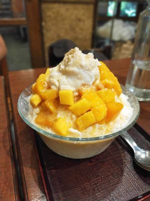 mango okinawa (kakigori)  at Wabi-Sabi Noodle House Morato in Metro Manila
