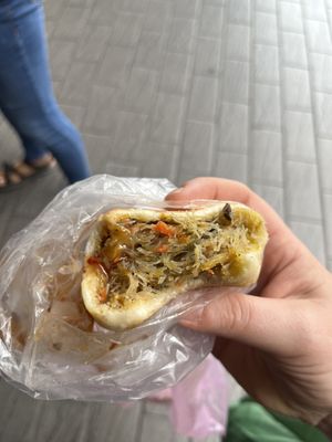 Tastey!  at Shàng Dǐng HuángJiā 上頂皇家 - Main Station in Taipei