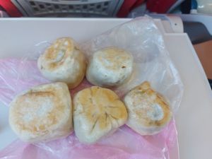  at Shàng Dǐng HuángJiā 上頂皇家 - Main Station in Taipei