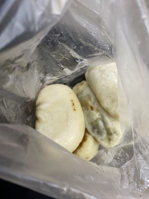   at Shàng Dǐng HuángJiā 上頂皇家 - Main Station in Taipei