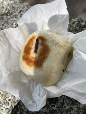 Stuffed bun - Shàng Dǐng Huángjiā Main Station, Taipei  at Shàng Dǐng HuángJiā 上頂皇家 - Main Station in Taipei
