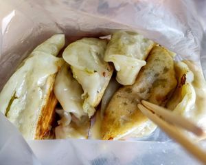 Dumplings for TW$50 at Shàng Dǐng HuángJiā 上頂皇家 - Main Station in Taipei