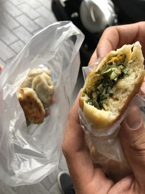 yummy at Shàng Dǐng HuángJiā 上頂皇家 - Main Station in Taipei