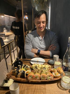  Chef’s selection  at Sushi Momo in Montreal