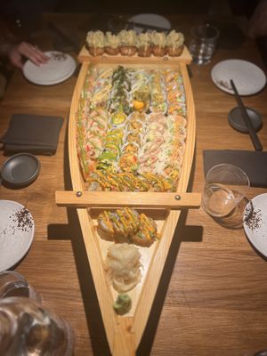Boat for 6  at Sushi Momo in Montreal
