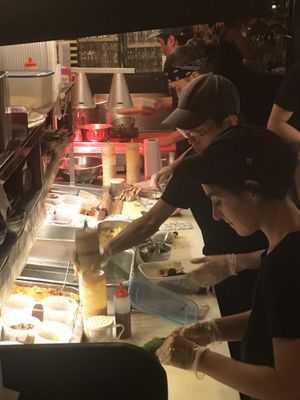 Open Kitchen - Clean and 100% Plant Based at Sushi Momo in Montreal