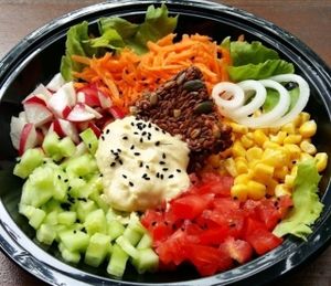 Hummus Salad  at Surovo i Vkusno - Cypobo u Bkycho in Skopje