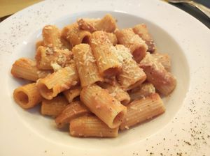 Amatriciana Veg  at Origano Trevi in Rome