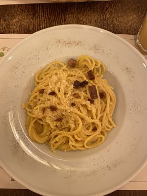 Vegan carbonara  at Origano Trevi in Rome