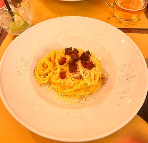 Vegan carbonara 🤌🏼  at Origano Trevi in Rome