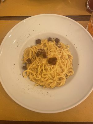 Vegan carbonara 10/10   at Origano Trevi in Rome