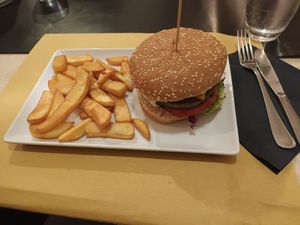 Vegan burger at Origano Trevi in Rome