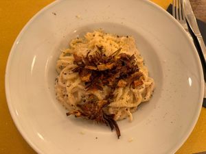 Caccio I pepe vegan with artichokes   at Origano Trevi in Rome