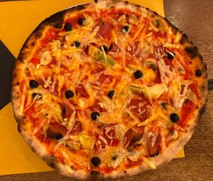 Vegan pizza capricciosa   at Origano Trevi in Rome