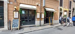 Fachada at Origano Trevi in Rome