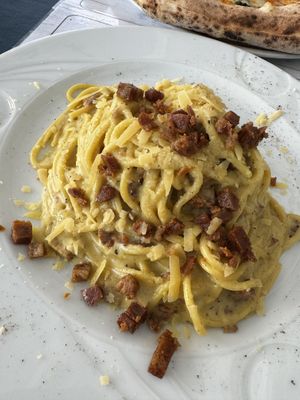 Spaghetti Carbonara Vegano  at Origano Trevi in Rome
