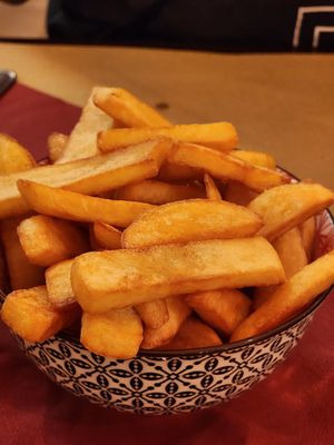 Fries at Origano Trevi in Rome