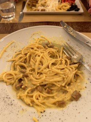 Vegan Spaghetti carbonara  at Origano Trevi in Rome