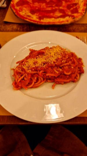 Vegan ragu with fresh pasta at Origano Trevi in Rome