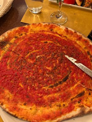 Marinara pizzaa  at Origano Trevi in Rome