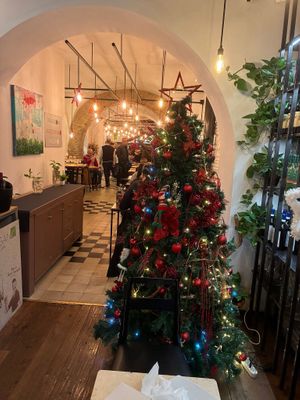 Hall view from entrance  at Origano Trevi in Rome
