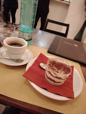  at Origano Trevi in Rome